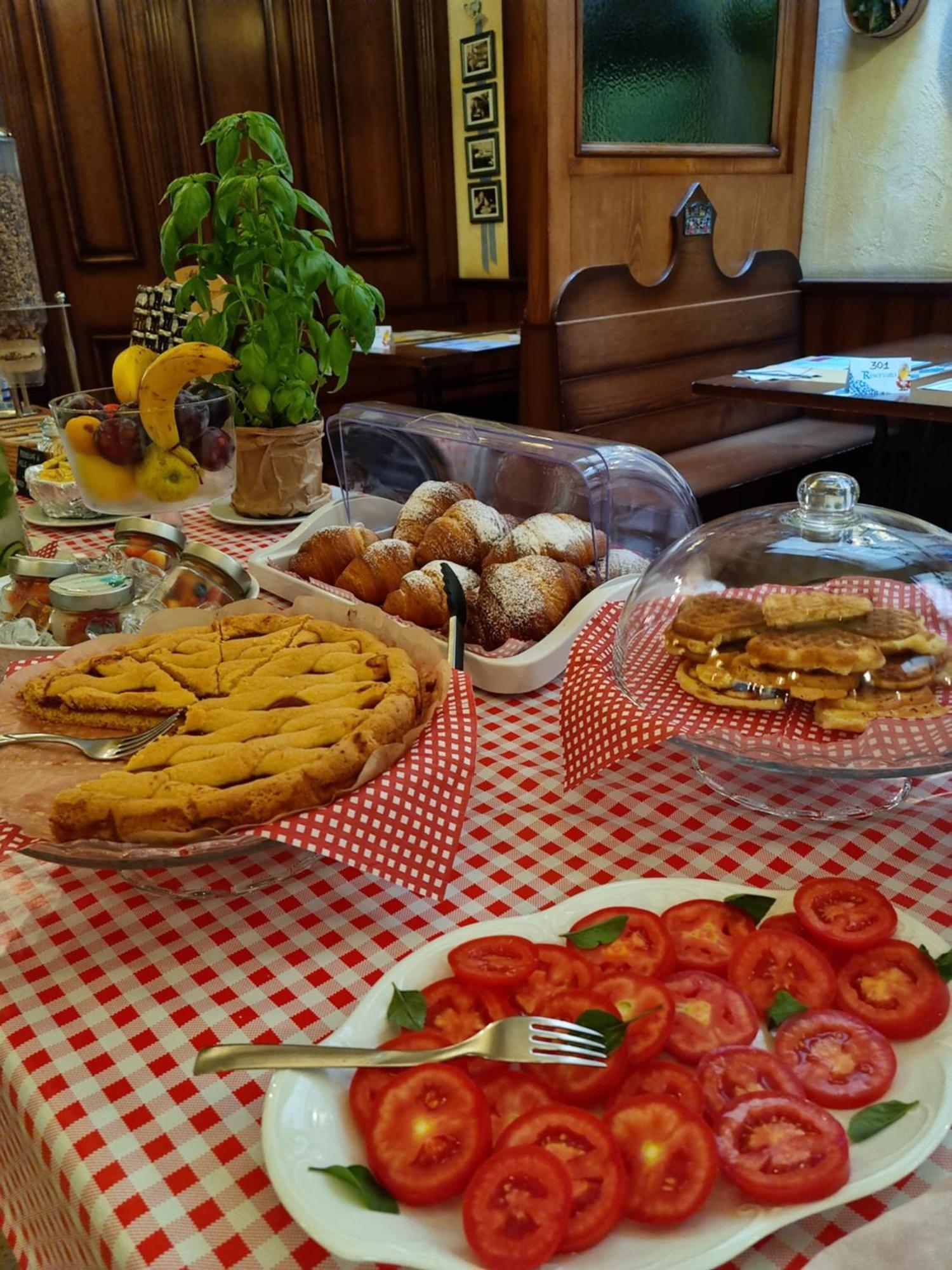 Hotel Vittoria Ρίβα ντελ Γκάρντα Εξωτερικό φωτογραφία