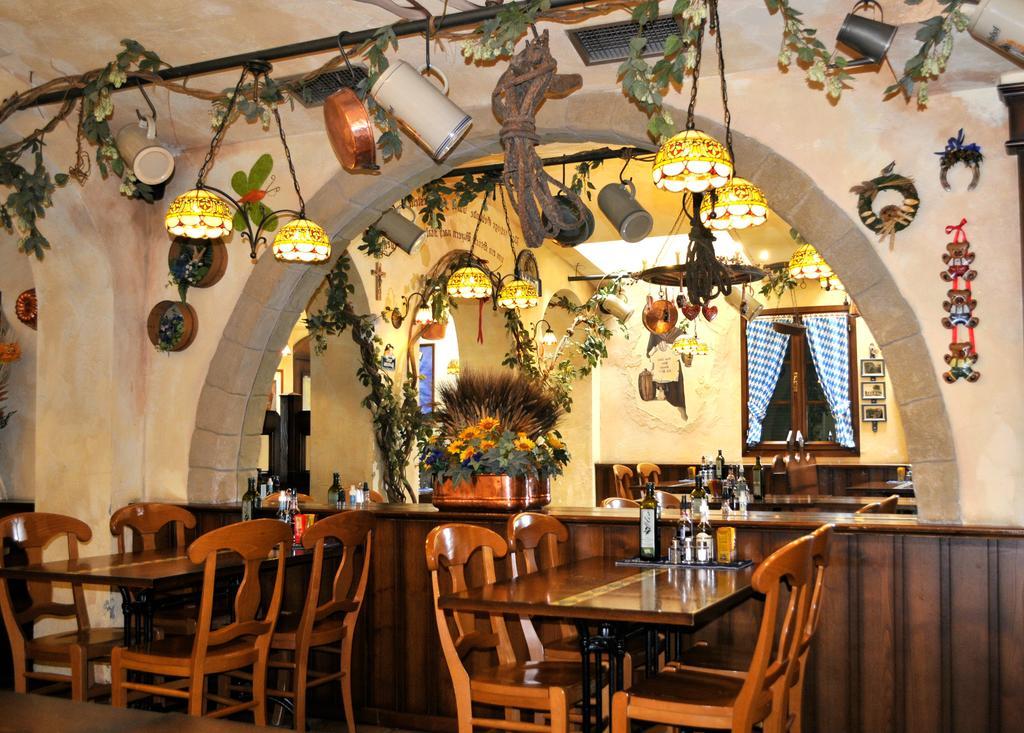Hotel Vittoria Ρίβα ντελ Γκάρντα Εξωτερικό φωτογραφία