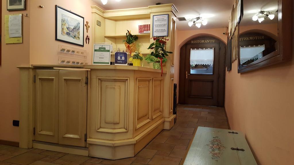 Hotel Vittoria Ρίβα ντελ Γκάρντα Εξωτερικό φωτογραφία